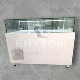 شوکیکی که خودش ویترینه