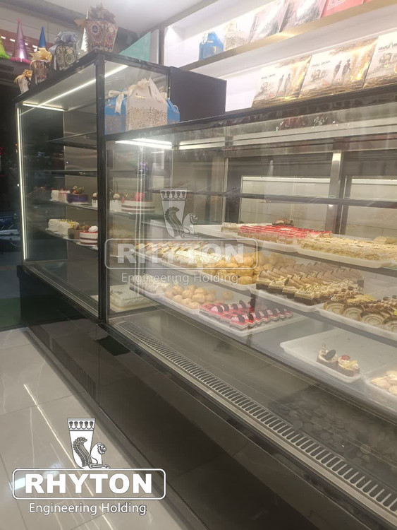 یخچال ویترینی مخصوص قنادی؛ شفاف، شیک و کاربردی